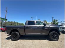 Vehicle Thumb #9