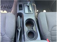 Vehicle Thumb #16