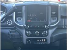 Vehicle Thumb #17