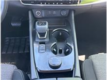 Vehicle Thumb #18