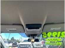 Vehicle Thumb #19