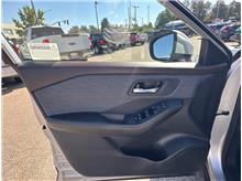 Vehicle Thumb #15