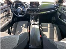 Vehicle Thumb #21