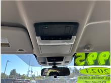 Vehicle Thumb #22