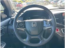 Vehicle Thumb #16