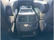Vehicle Thumb #19