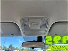 Vehicle Thumb #18