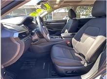 Vehicle Thumb #35