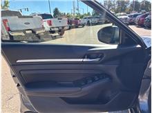 Vehicle Thumb #36
