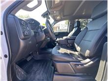 Vehicle Thumb #14