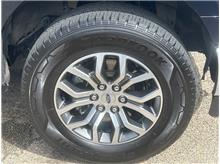 Vehicle Thumb #10