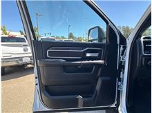 Vehicle Thumb #15