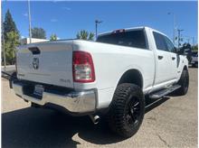 Vehicle Thumb #8