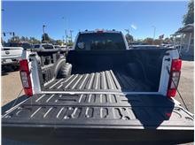 Vehicle Thumb #7