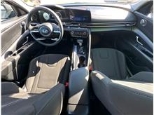 Vehicle Thumb #20