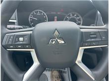 Vehicle Thumb #16