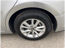 Vehicle Thumb #17