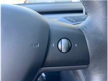 Vehicle Thumb #17