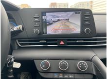 Vehicle Thumb #15