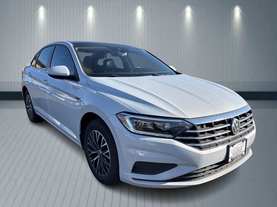2019 Volkswagen Jetta SEL's photo