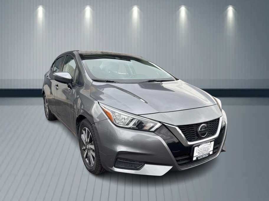 2021 Nissan Versa Sedan SV's photo