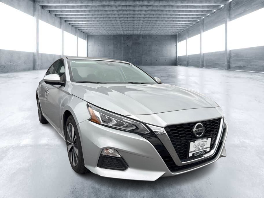 2021 Nissan Altima SV