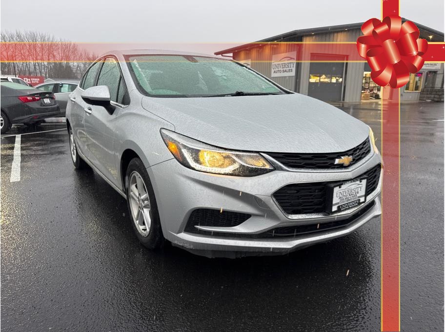 2017 Chevrolet Cruze LT's photo