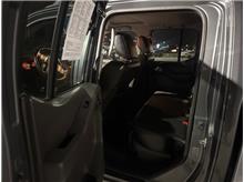 Vehicle Thumb #11